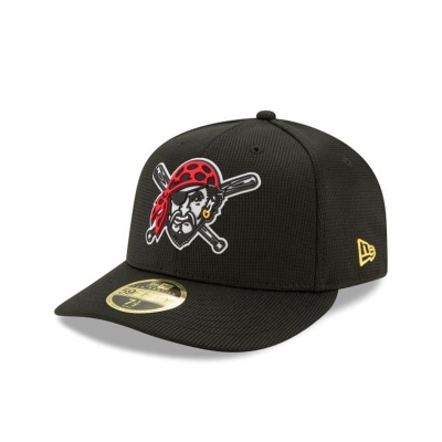 Black Pittsburgh Pirates Hat - New Era MLB Clubhouse Collection Low Profile 59FIFTY Fitted Caps USA3026758